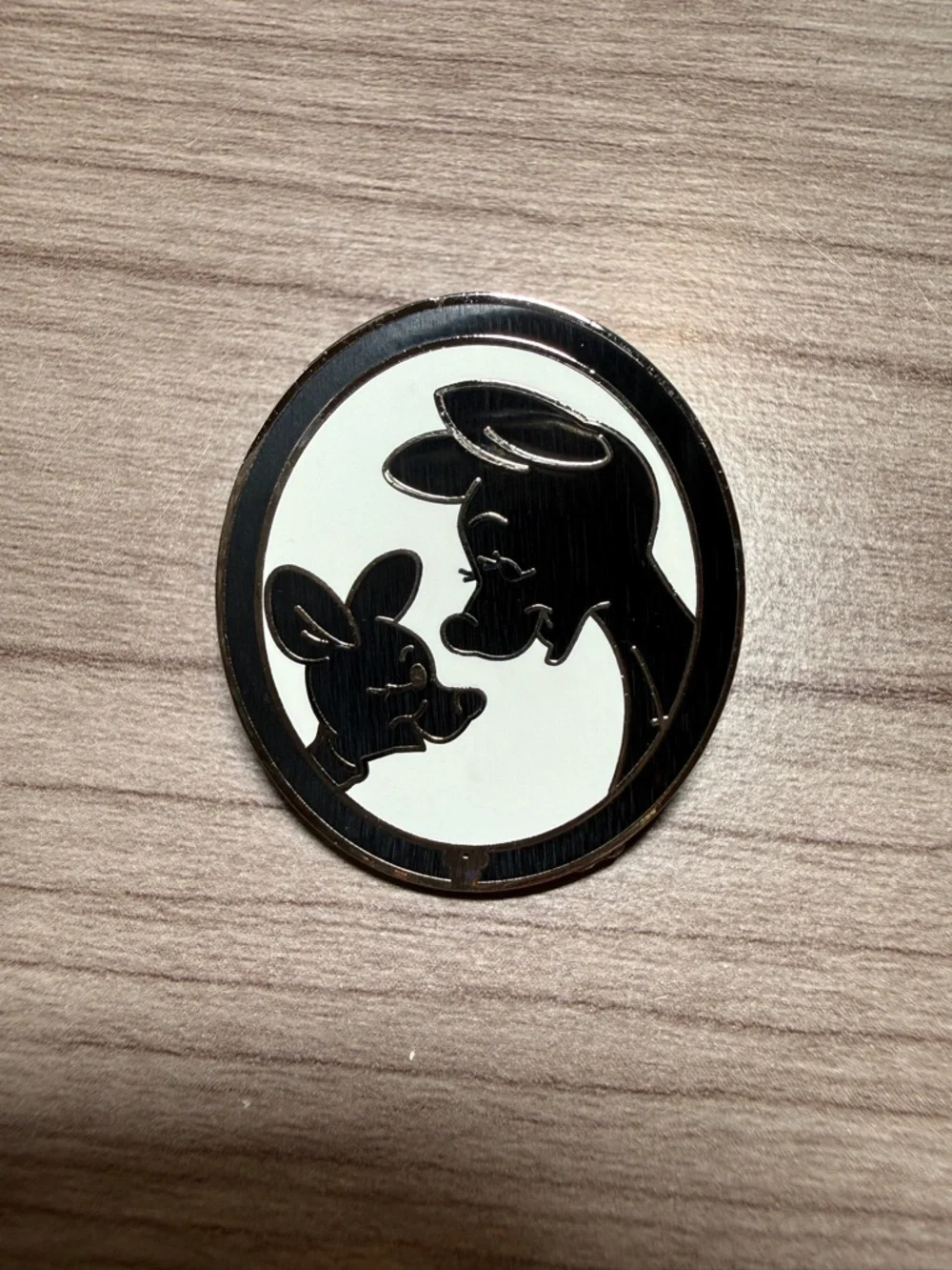 Disney Trading Pin - Kanga and Roo Sillouette